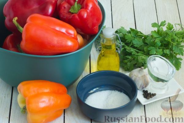 Запечённый болгарский перец с чесноком и петрушкой (на зиму)